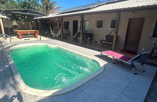 Rasa Haus | Casa com 3 Suites e com Cozinha e Quintal com Churrasqueira e Piscina