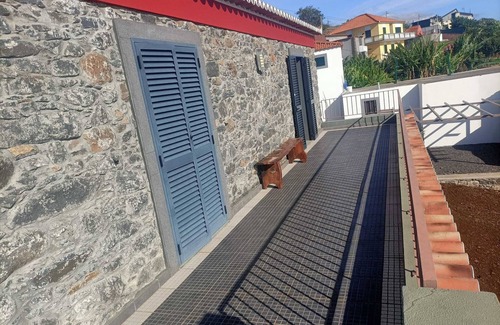Tabua Haus | Casa com Boas Dimensões em Zona Calma