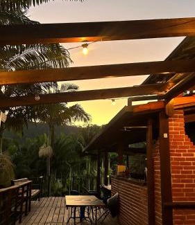 Nova Friburgo Haus | Casa com hidro privativa e área gourmet próximo ao Centro