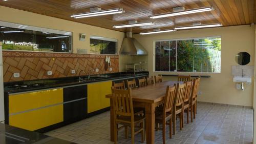 Alto da Boa Vista Haus | Casa com lareira e lazer, em Campos do Jordao SP