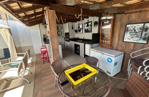 Nova Guarapari Wohnung | Casa com piscina área gourmet Enseada Azul