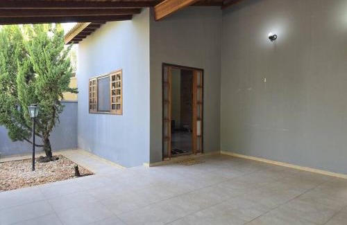 Brotas Haus | Casa com piscina próxima à natureza