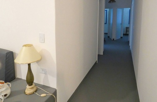 Guaeca Haus | Casa com WiFi e churrasq a 200m da Praia de Guaecá