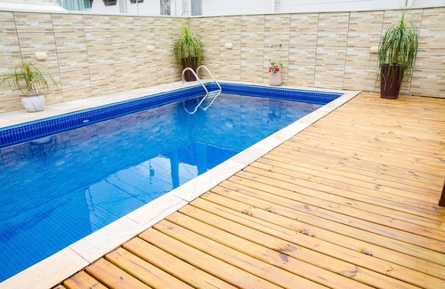 Centro Haus | NOVO - Casa com piscina no centro de Caraguatatuba