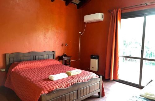 Ascochinga Haus | Casa completa con piscina y quincho en Ascochinga, 4 habitaciones, zona golf