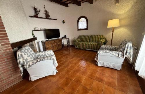 Torroella de Montgri Haus | Casa con Gran Jardín Privado y Piscina Comunitaria en Torroella de Montgrí - ES-323-44