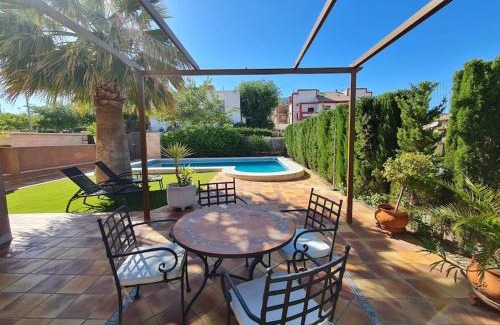La Guardia de Jaen Haus | Casa con piscina privada de agua salada