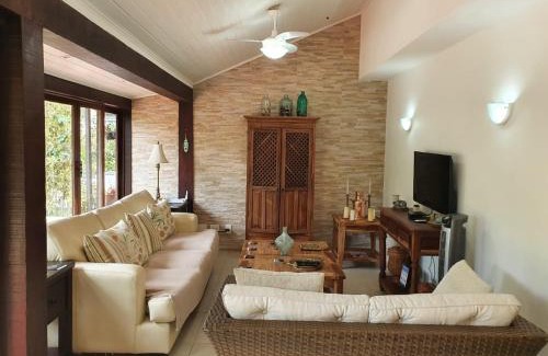 Porto Belo Haus | Casa Condomínio com 04 quartos, 200 metros da Praia de Manguinhos