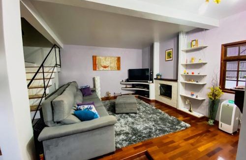 Carapicuiba Haus | Casa confortável com churrasqueira na Granja Viana