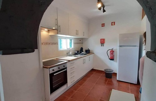 Ginetes Haus | Casa da Fonte - Entire residential house near Ferraria