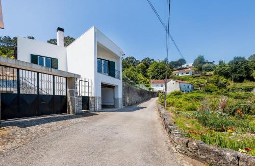 Lanhelas Haus | Casa da Leira