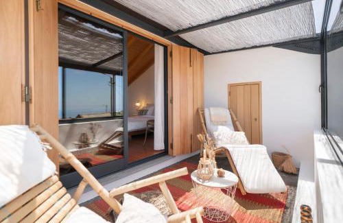 Prazeres Haus | Casa da Raposeira by An Island Apart