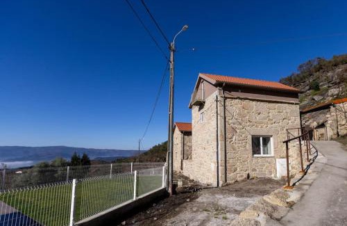 Carralcova Haus | Casa da Varanda