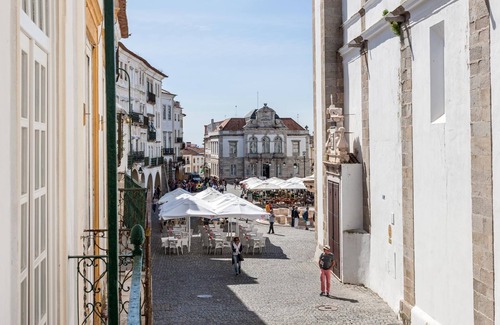 Evora Wohnung | Casa das Arcadas - GARAGE free - Praça de Giraldo - Historic Center