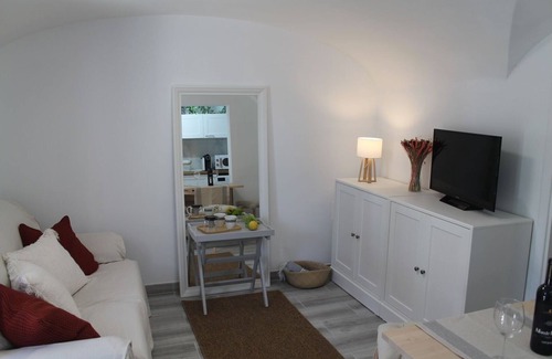 Evoramonte Haus | Casa das Bonecas by LovelyStay
