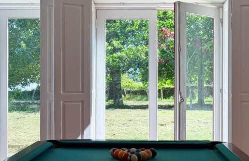 Caminha Haus | Casa das Pintoras Garden and Pool