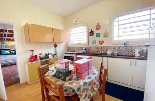 Valinhos Hütte | Casa de Campo com Ampla Área de Lazer, Piscina, Mini Campo e Quadra