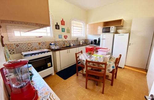 Valinhos Hütte | Casa de Campo com Ampla Área de Lazer, Piscina, Mini Campo e Quadra