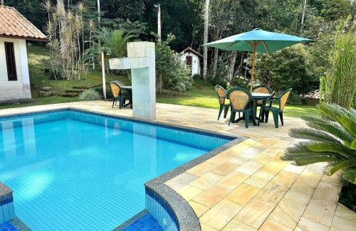 Duas Barras Haus | Casa de Campo com piscina, lago e Wi-fi