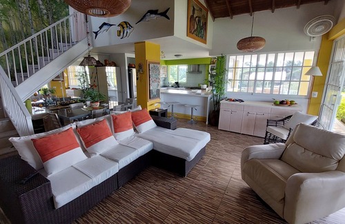 El Penol Haus | Casa de Campo Con Vista a la Piedra