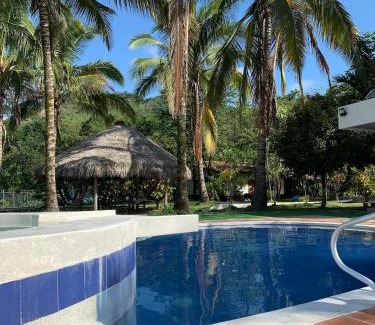 Utica Villa | Casa de campo La MariaCa