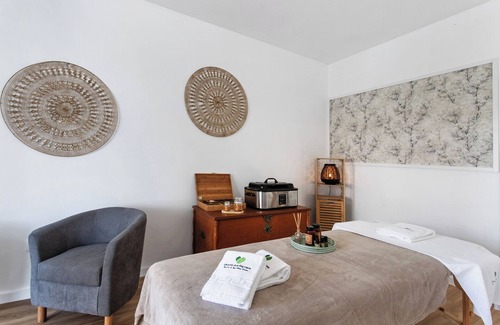 Famalicao Wohnung | Casa de Campo "Quinta dos Raposos" - Suite Madeira