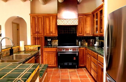 Arroyo Seco Haus | Casa de Esqui- upscale Los Altos mountain view pool tennis