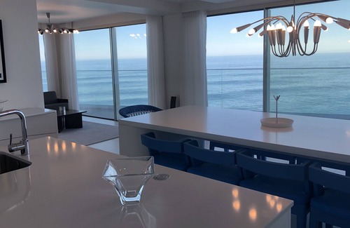 Ponta Delgada Villa | Casa Del Mar- Wonderfull Sea Views & Swimming Pool