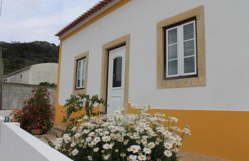Praganca Haus | Casa Do Avô In Montejunto