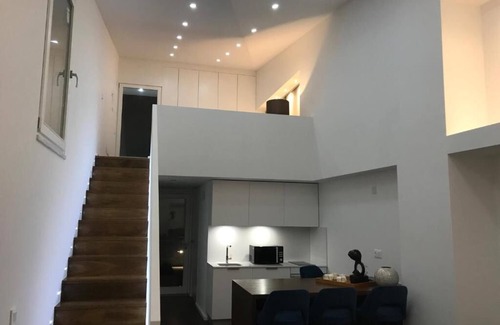 Evora Haus | CASA DO CABIDO - Elegance in simple traits