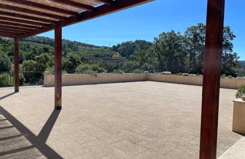 Cimbres Haus | Casa do Olival Three-Bedroom House