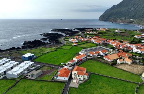 Lajes das Flores Haus | Casa do Sol Posto
