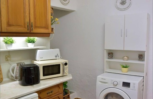 Evoramonte Haus | Casa dos Avós - Zwei Schlafzimmer Haus, Schläft 4