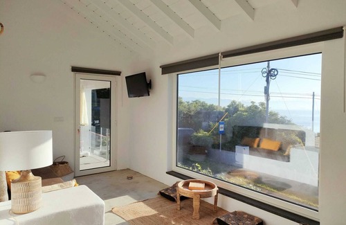 Prainha Haus | Casa dos Castanheiros - The White Cottage