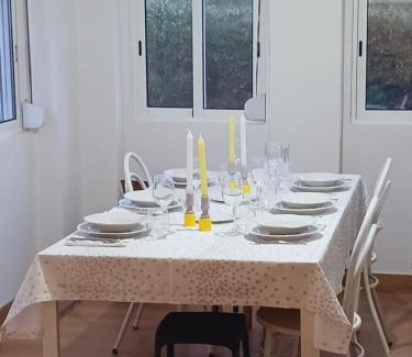 Nossa Senhora do Pranto Haus | Casa dos pássaros