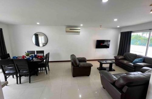 Lazaro Cardenas Wohnung | Casa ejecutiva en fraccionamiento privado