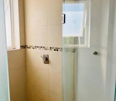 Lazaro Cardenas Wohnung | Casa ejecutiva en fraccionamiento privado