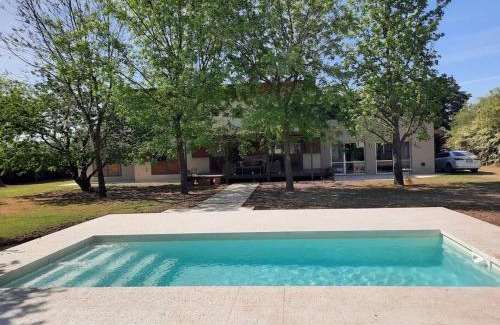 San Pedro Haus | Casa El Cerezo con gran parque y pileta