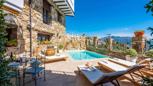 Gaucin Haus | Casa El Imperio Gaucín by Ruralidays