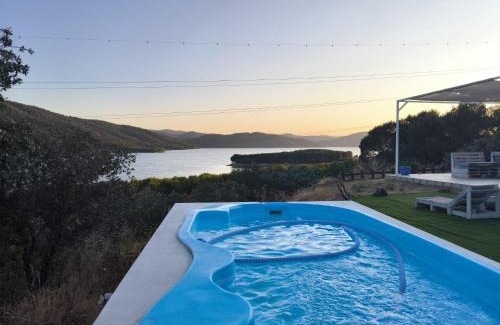 Espiel Haus | Casa en el lago.unmillondeestrellas