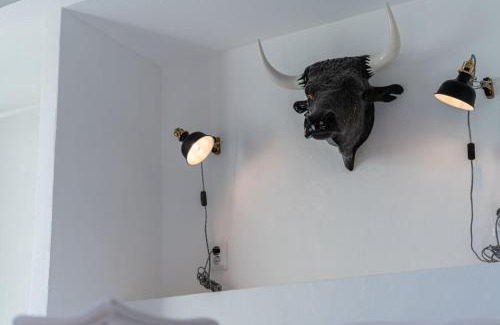 Estombar Haus | Casa Estábulo- Cozy Rustic Farmhouse LOFT TOURO
