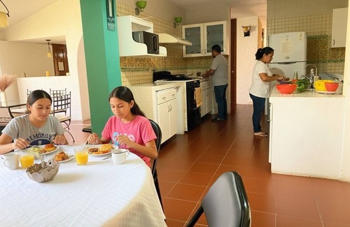 Banderilla Haus | Casa ficus Banderilla Veracruz