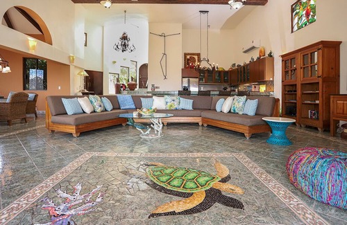 Pedregal Haus | Luxuriöses Haus mit geräumigen Zimmern in der Gated Community von El Pedregal