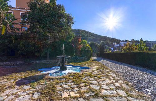 Alcaucin Villa | Casa Flores con Piscina interior climatizada