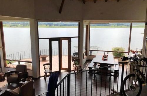 Toca Skihütte | Casa frente al lago - Toca, Boyacá