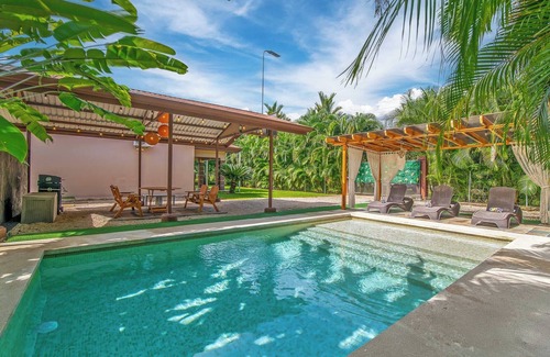 Penas Blancas Haus | Casa Heliconias La Fortuna
