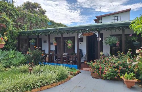 Cartago Haus | Casa Irazú