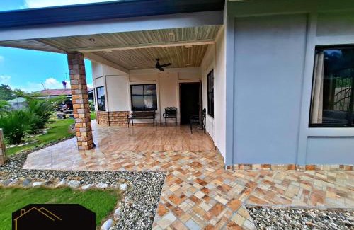 Puerto Jimenez Haus | Casa July