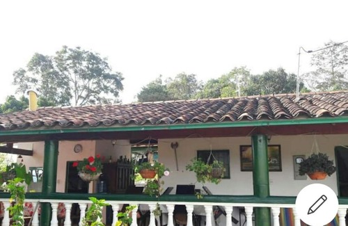 San Gil Haus | Casa La Esmeralda