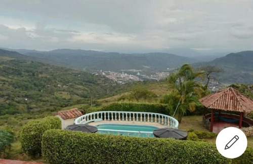 San Gil Haus | Casa La Esmeralda